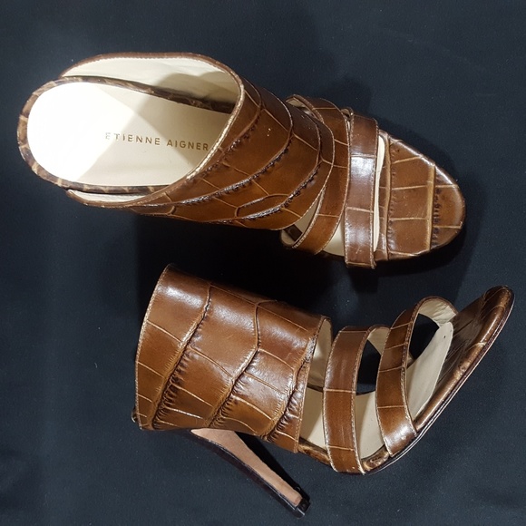 Etienne Aigner Kamille Sandals - Picture 4 of 7